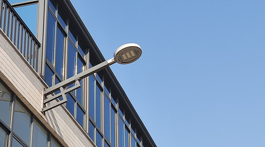 Okrągła lampa uliczna LED o mocy 150 W